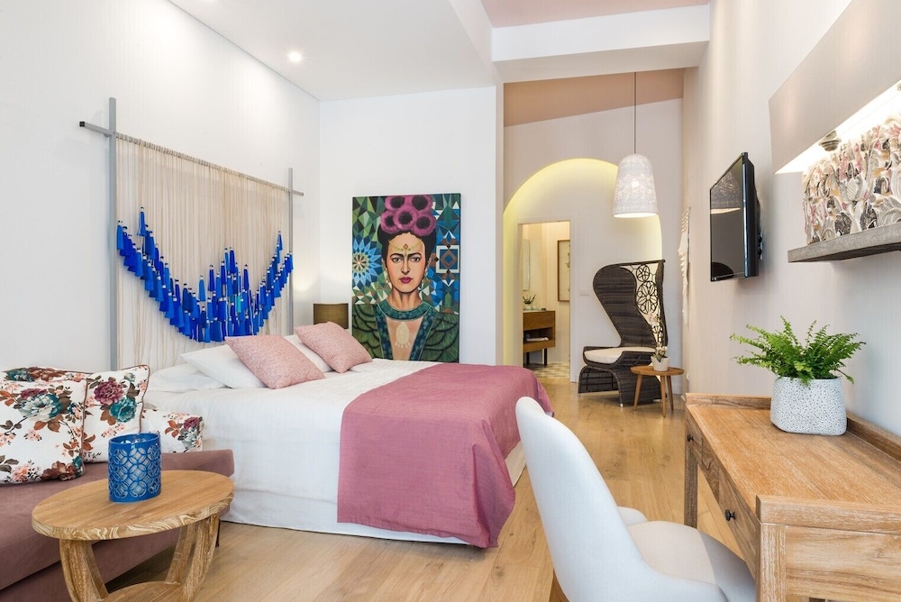Nyx Junior Suite