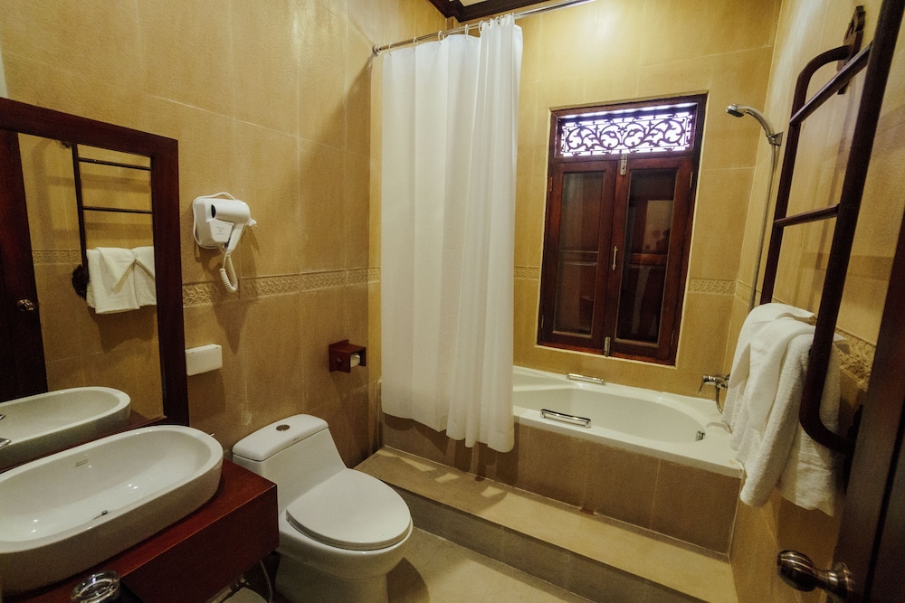 Deluxe Twin Room - Photo 6