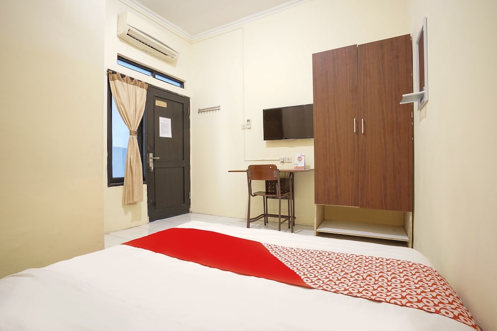 Deluxe Double Room - Photo 12