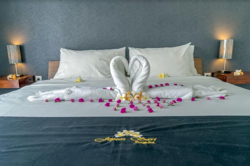 Deluxe Room - Photo 2