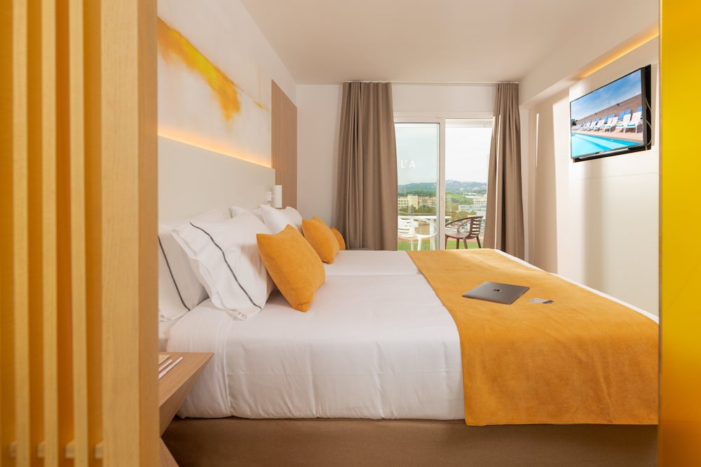 Standard Single Room (1 adult) - Photo 1
