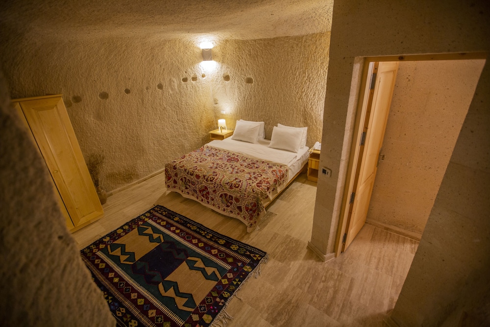 Suite, 1 Bedroom photo 1