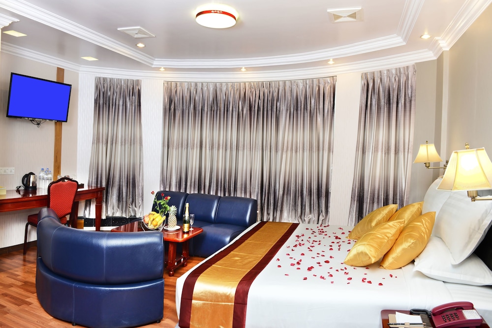 Executive Suite, Kitchenette photo 2