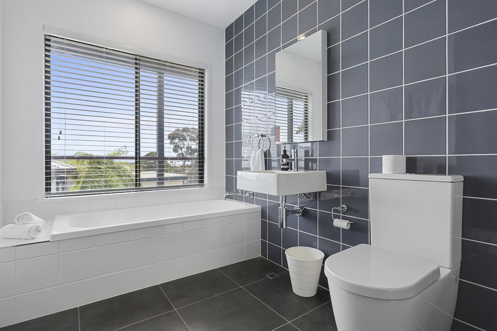 3 Bedrooms Option photo 2