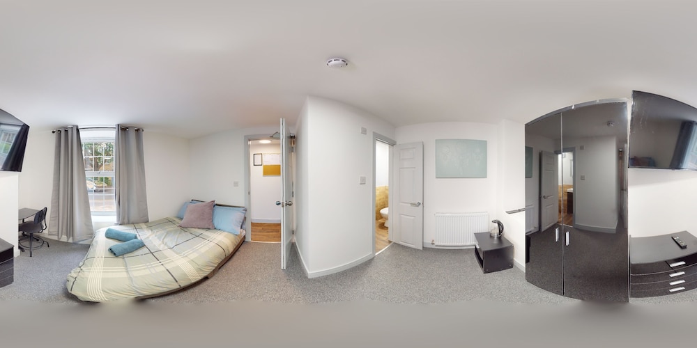 Room 1 photo 1