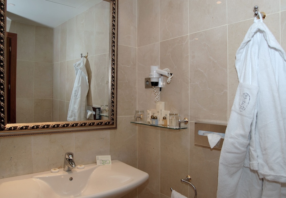 Classic Triple Room photo 3