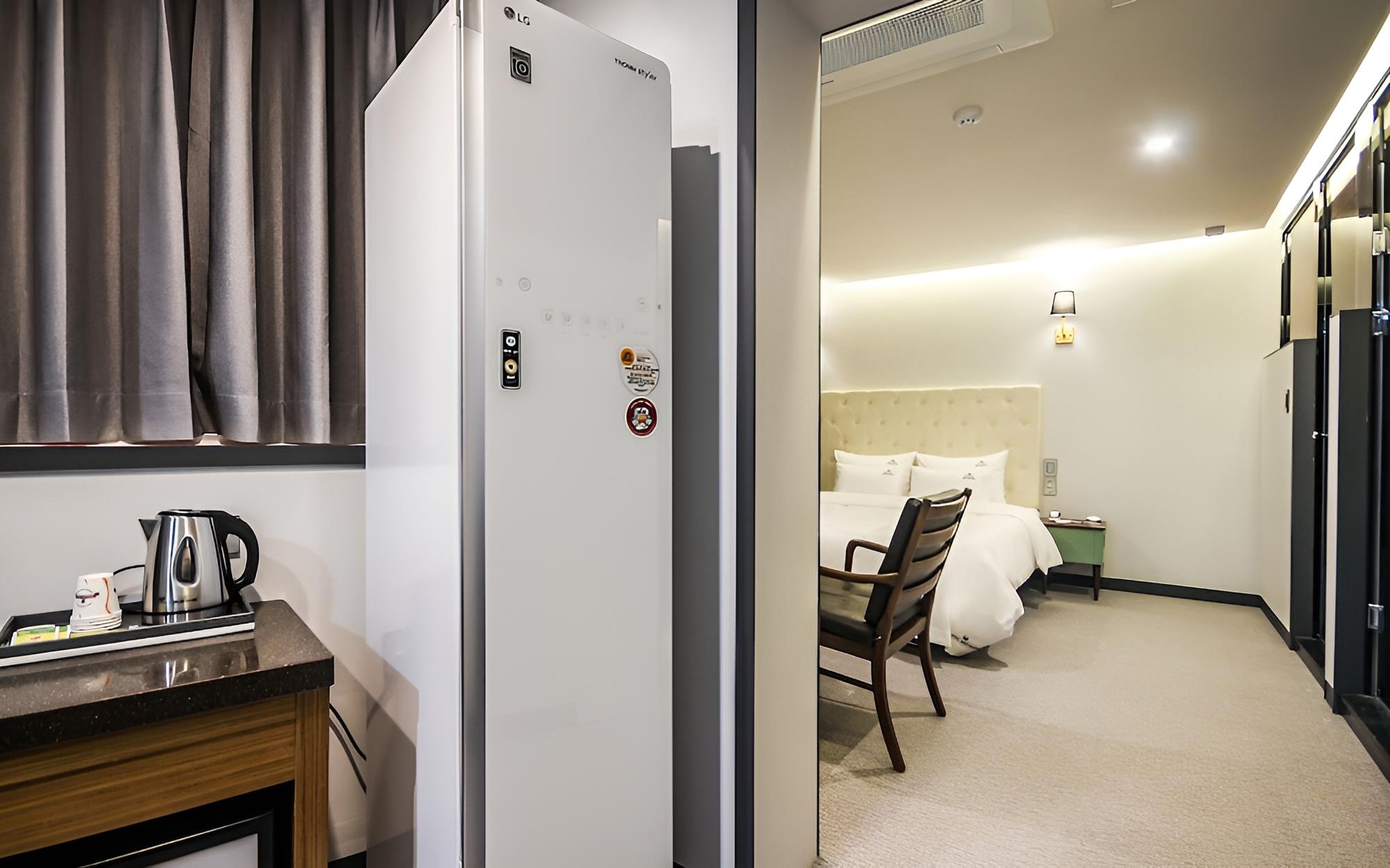 Room (Special Room) - Photo 10