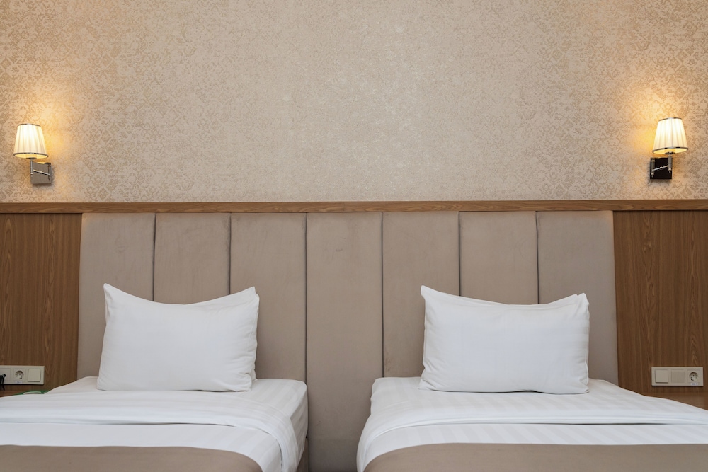 Standard Double or Twin Room, Mobility Accessible