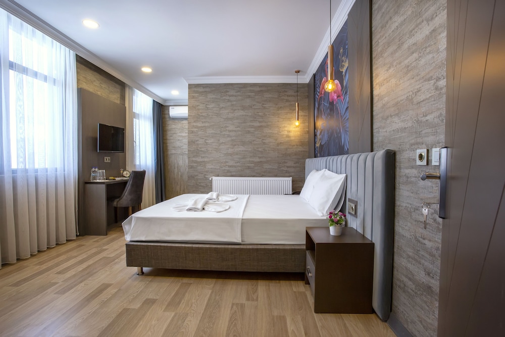Room photo 2