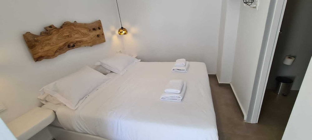 Economy Double Room - Photo 6