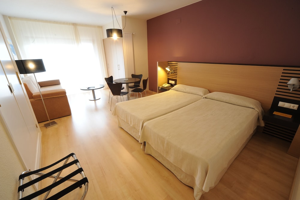 Double Room, Kitchen - Photo 1