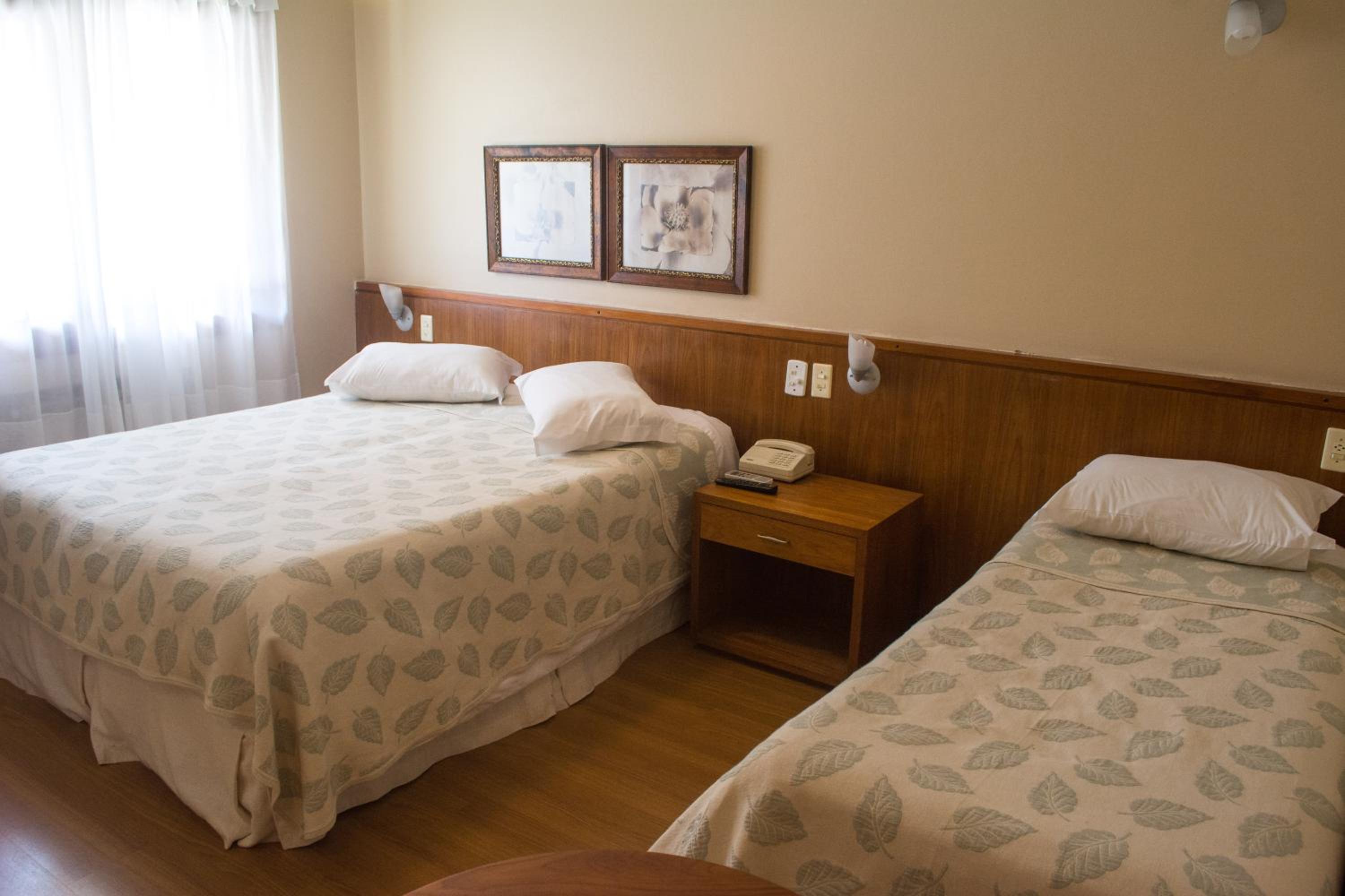 Deluxe Suite - Photo 7