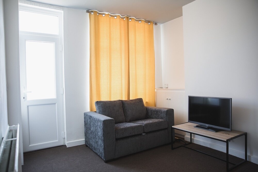 Shared Dormitory, 1 Bedroom, City View