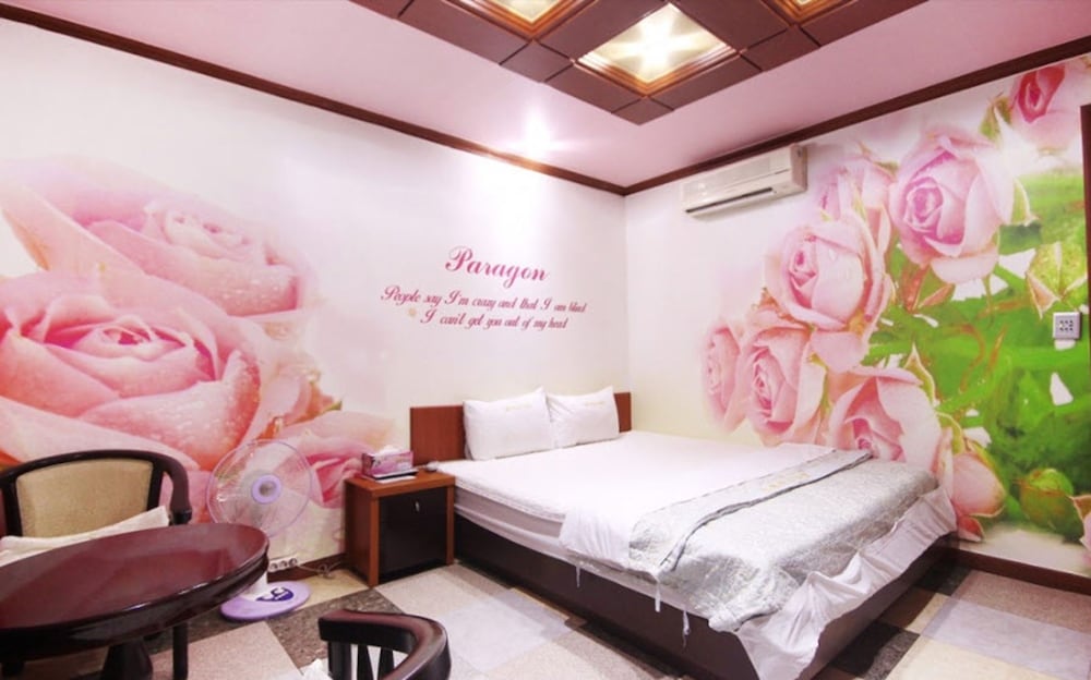 Standard Room photo 3