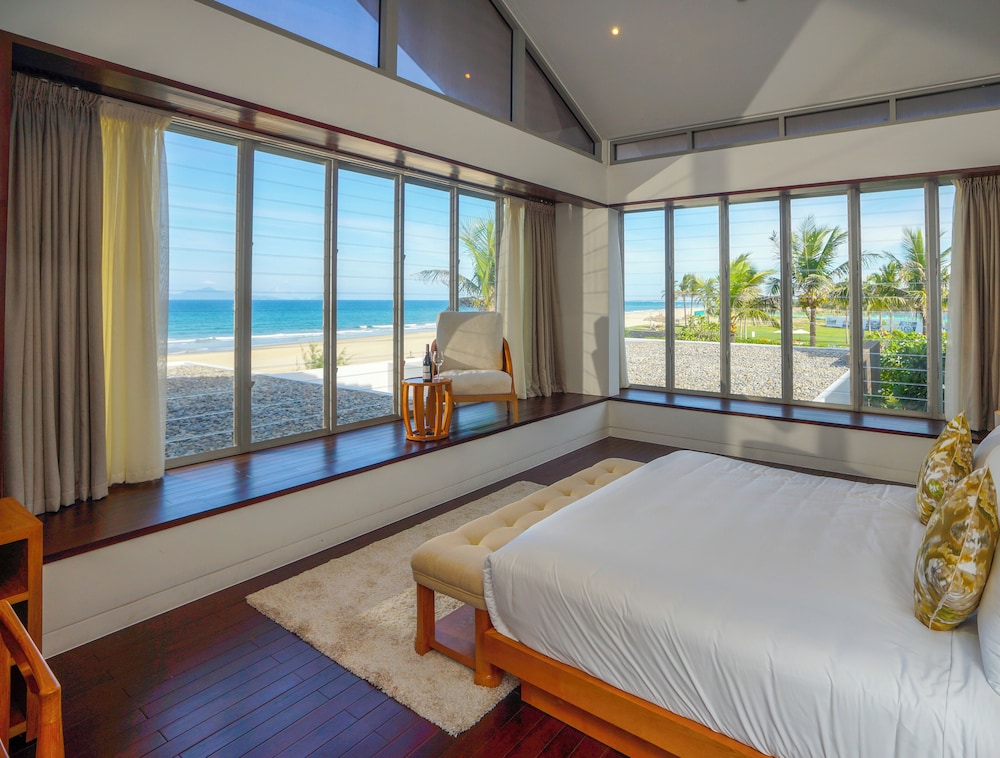 5 Bedrooms Villa with Sea view free daily minibar and one time BBQ set menu - Photo 4