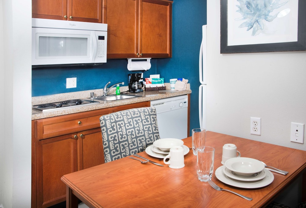 Suite, 2 Queen Beds, Accessible, Bathtub (Mobility & Hearing) - Photo 5