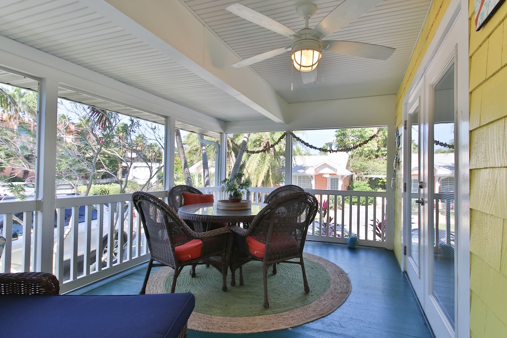 Tradewinds 2 Bedroom Gulf Drive Villa photo 3
