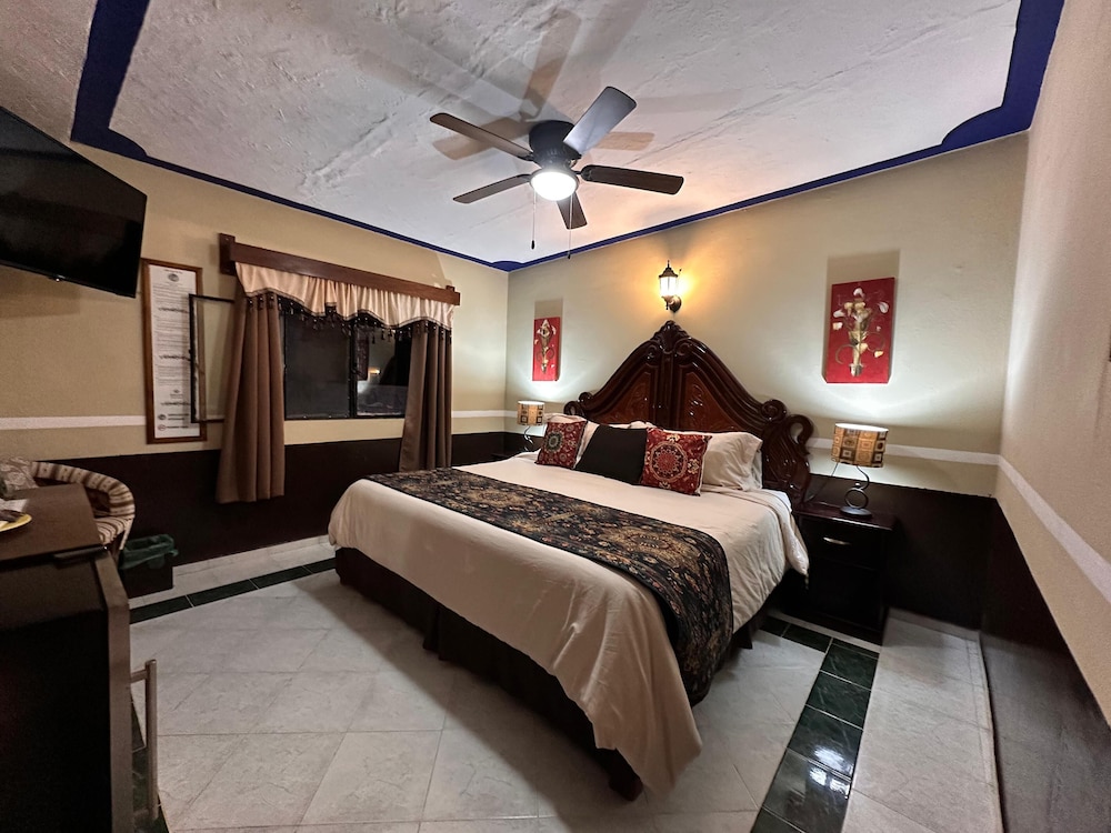 Classic Room - Photo 1