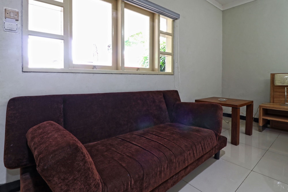 Deluxe Room - Photo 8