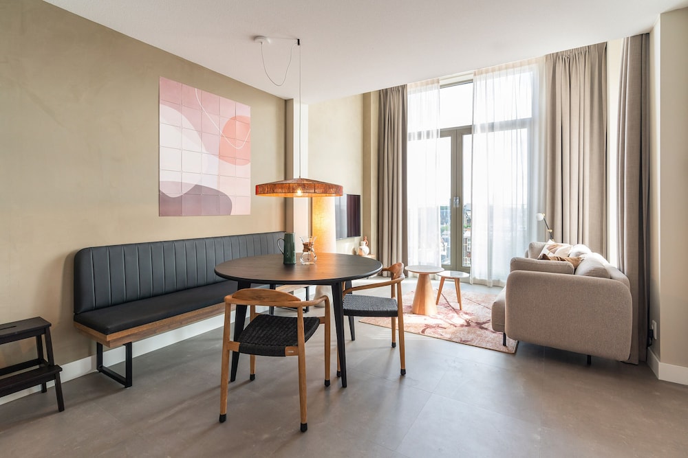 Apartment, Balcony, City View photo 1