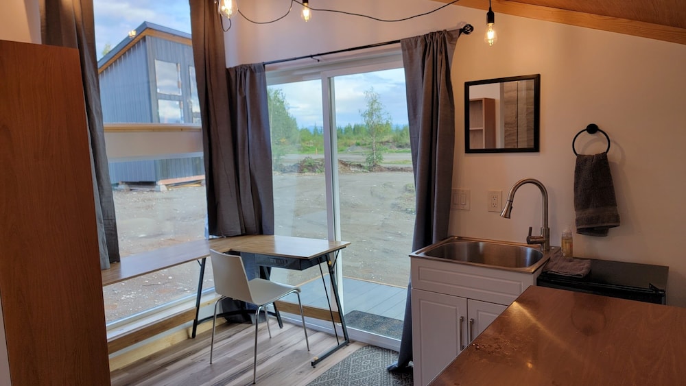 Cozy Cabin, Private Airstrip photo 3