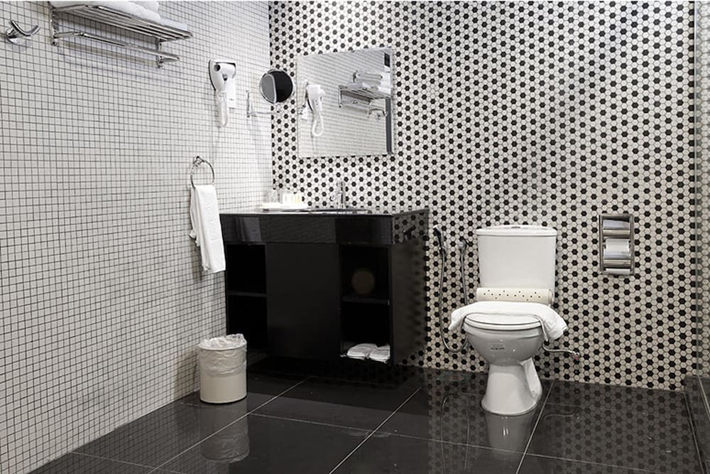 Tioga Deluxe Suite - Photo 4