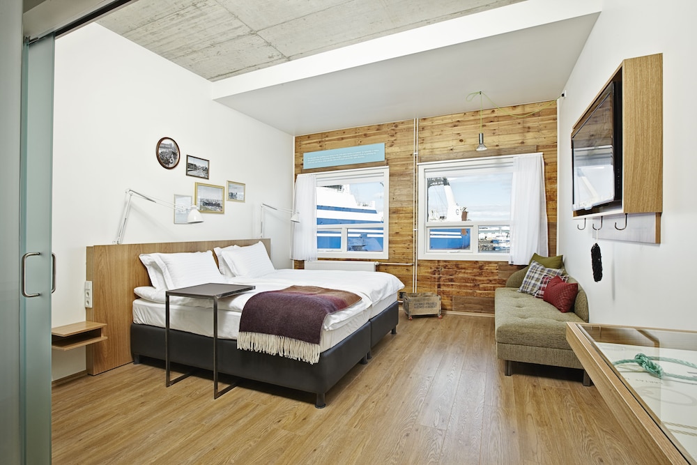 Deluxe Room - Photo 1
