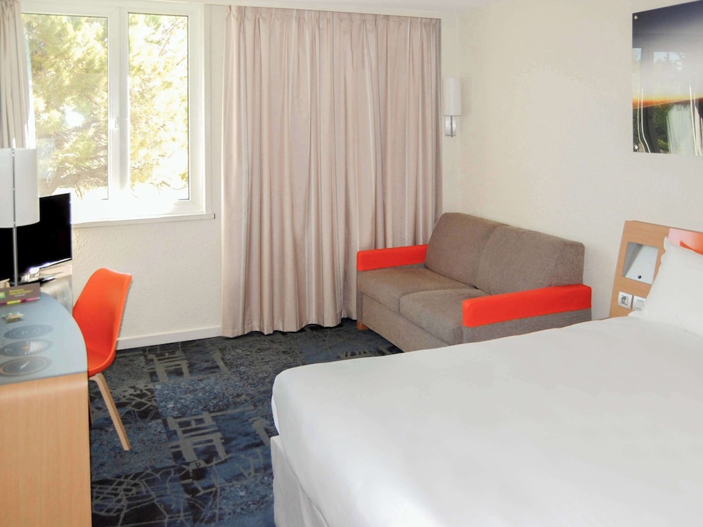 Standard Room, 1 Double Bed - Photo 7