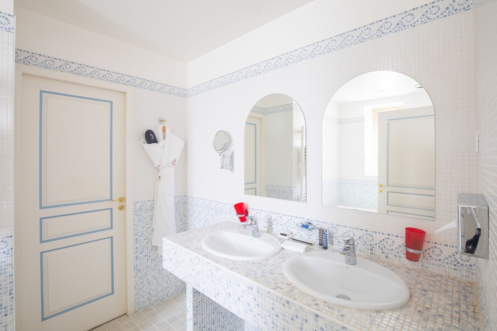 Villa, 2 Bedrooms - Photo 4