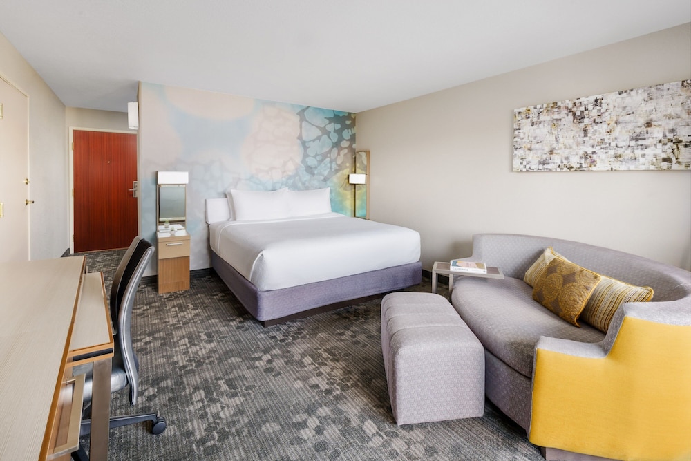 Suite, 1 Bedroom (Hearing Accessible) photo 1