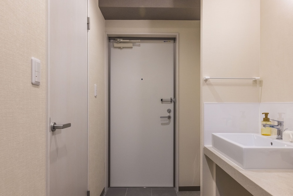 Double Room - Photo 5