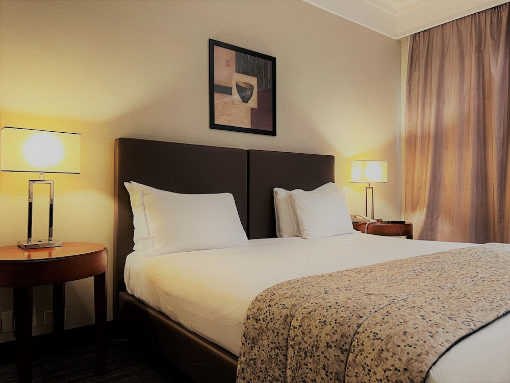 Junior Suite, Multiple Beds
