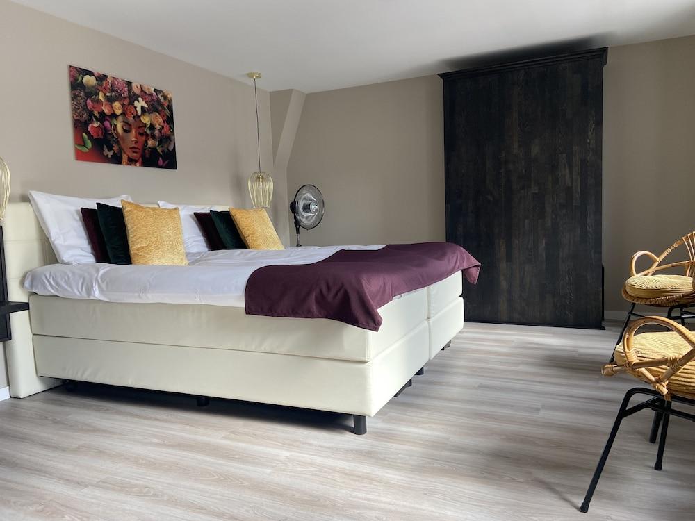 Deluxe Suite, Terrace