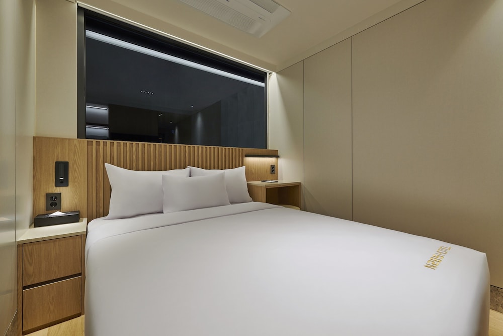 Double Room C (No Parking)