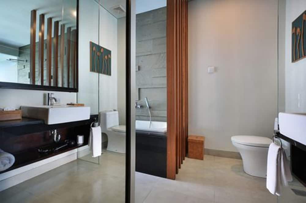 One Bedroom Pool Villas - Free Floating Breakfast