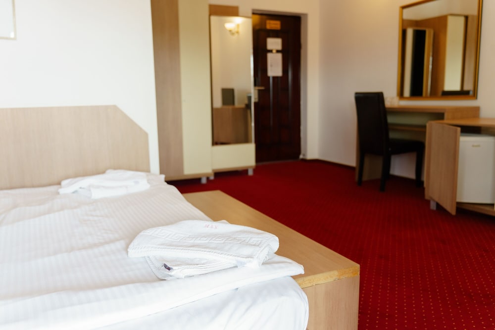 Triple Room - Photo 7