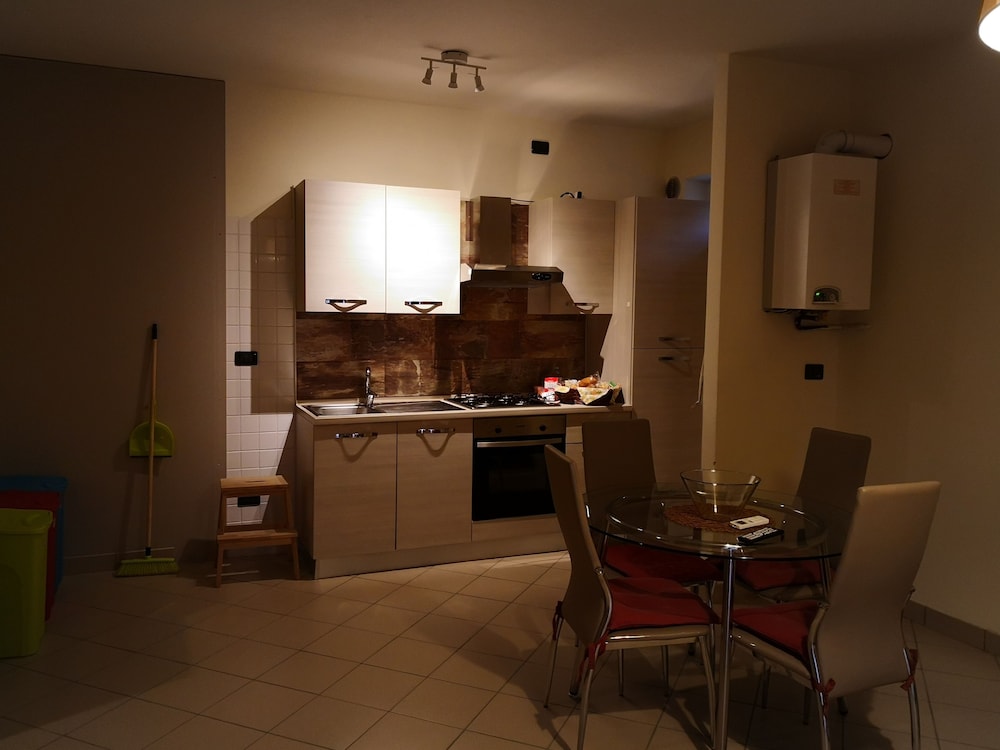 Apartment photo 3