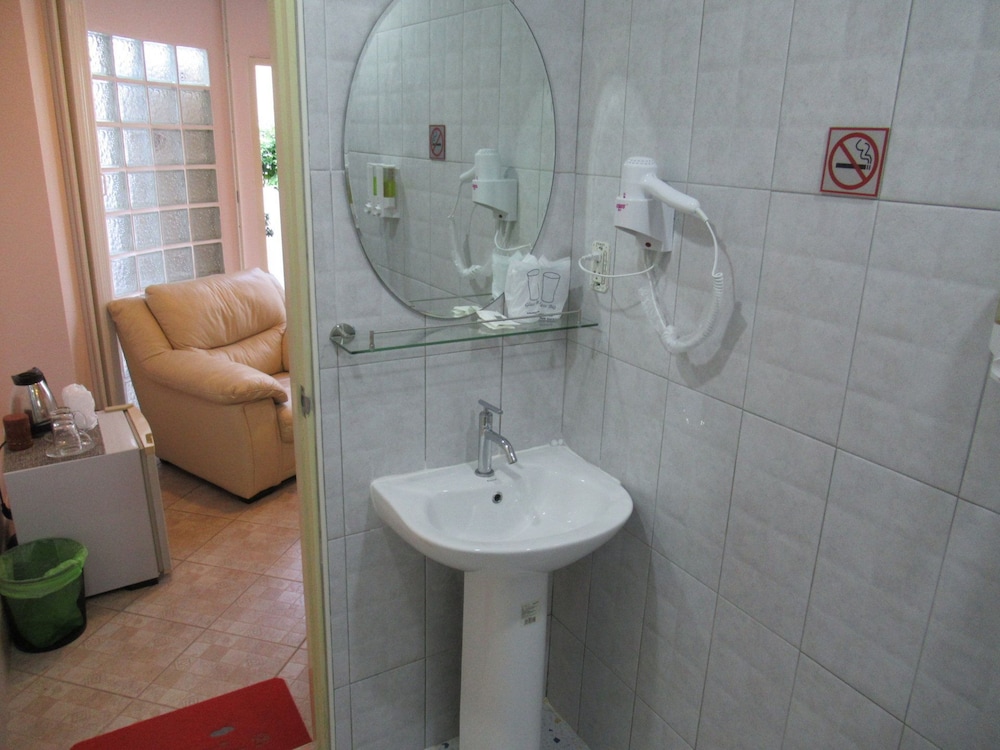 Economy Room photo 2