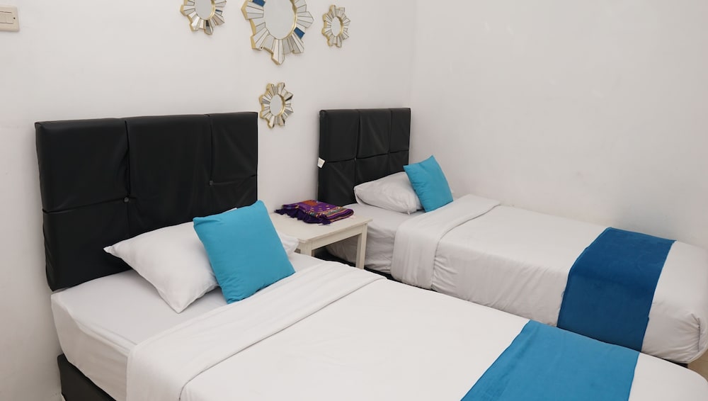Standard Twin Room photo 3