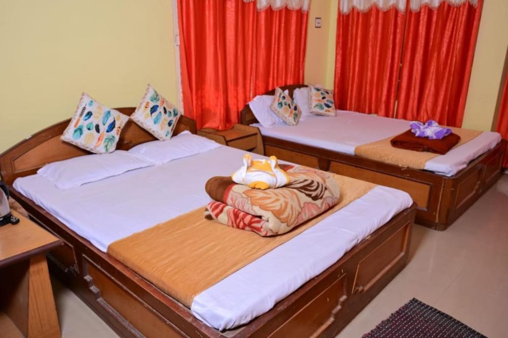 Deluxe Quadruple Room