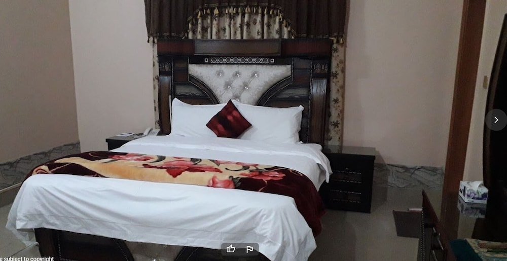 Deluxe Double Room photo 2
