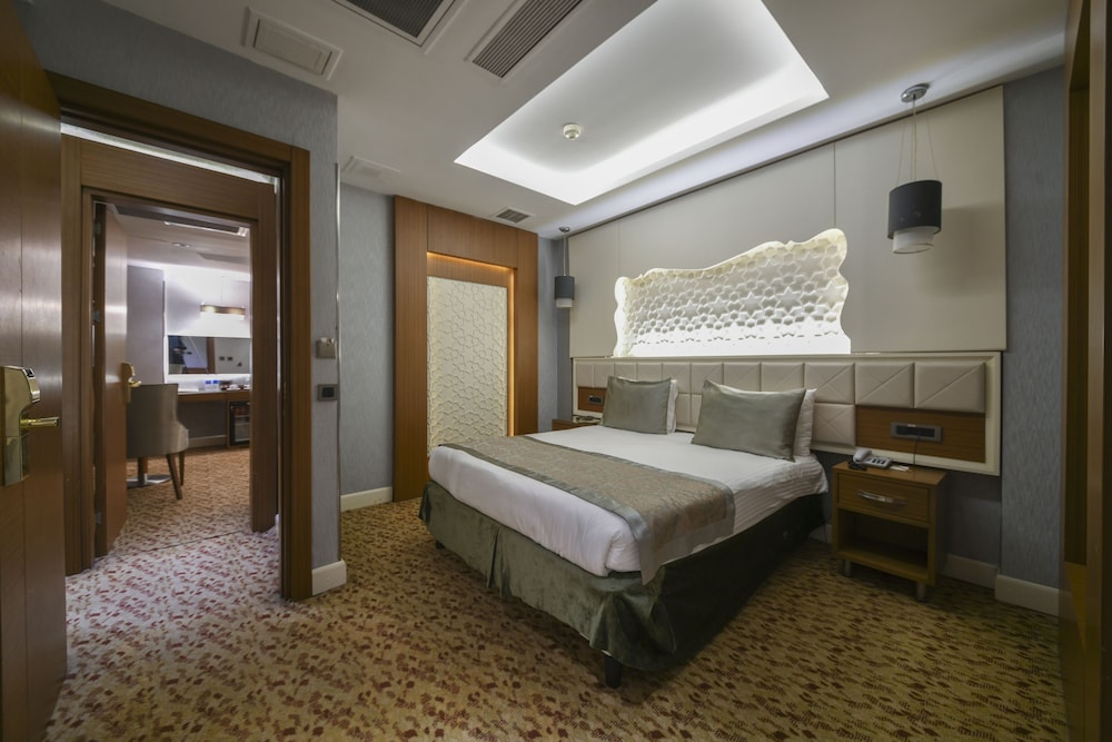 Family Suite, 2 Bedrooms, Sea View photo 3