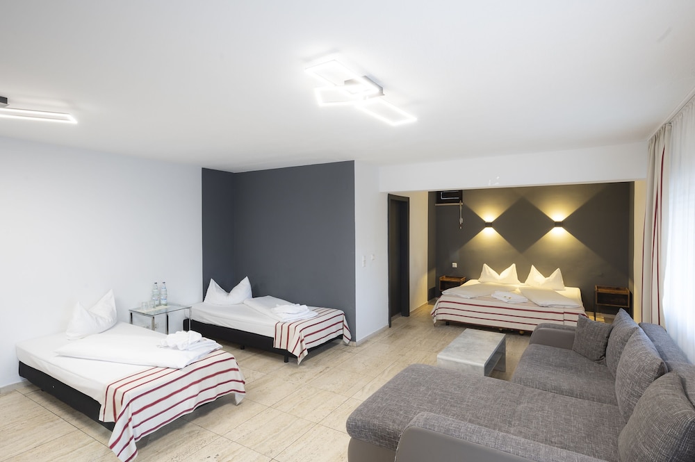 Suite photo 1