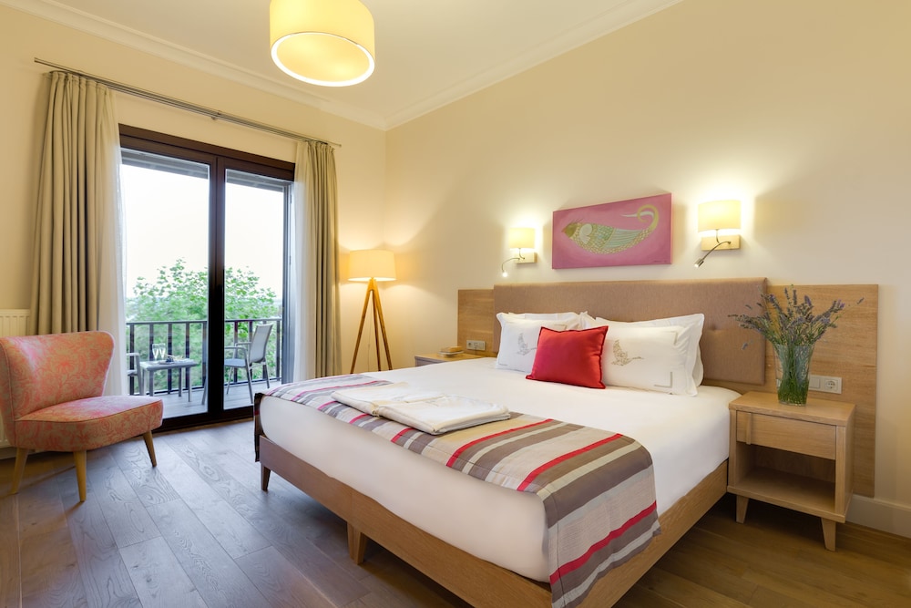 Deluxe Double Room, Sea View photo 3