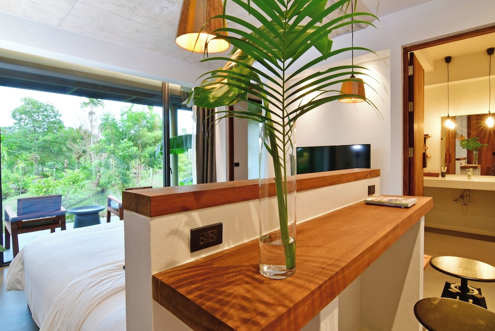 Deluxe Double Room, Garden View