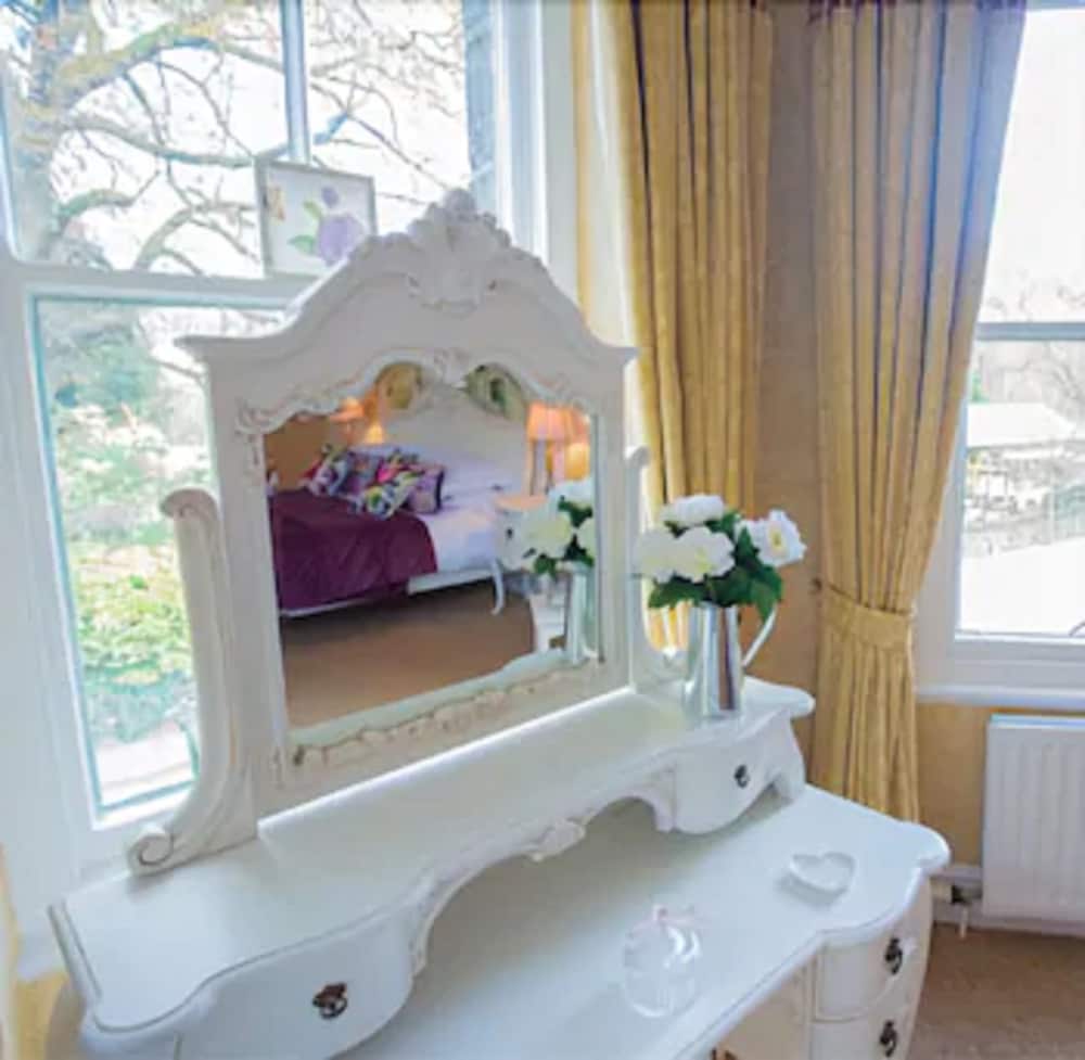 Double Room (Glan Aber - Not Pet-Friendly) photo 3