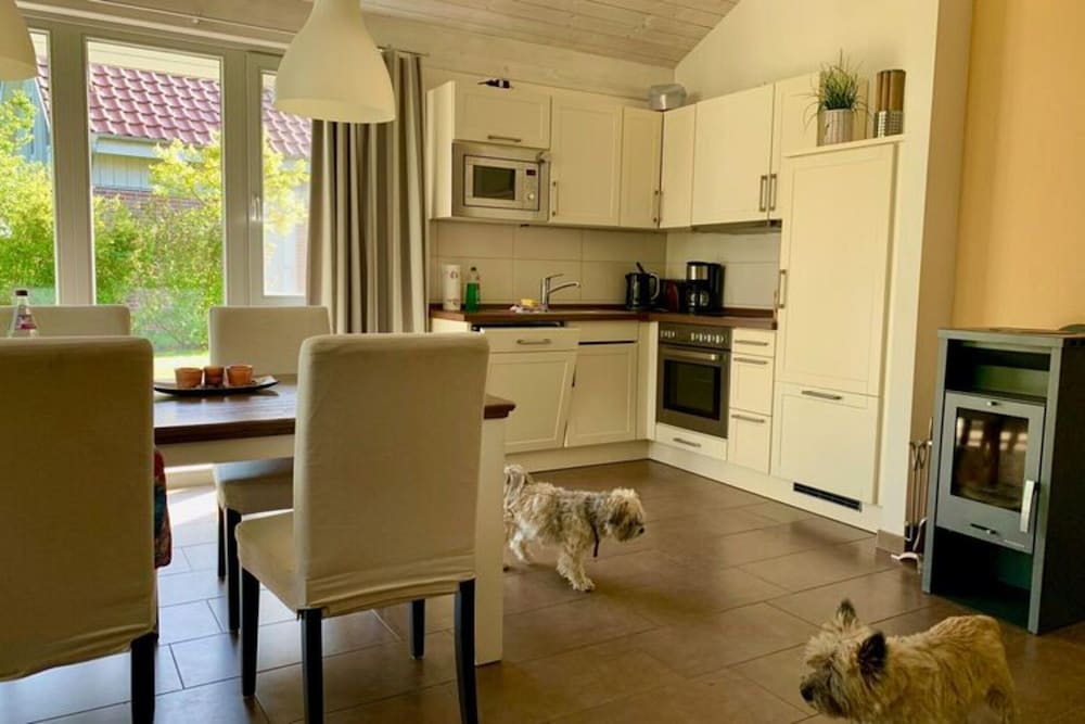 House photo 2