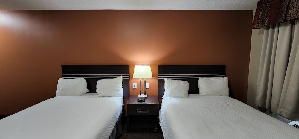Standard Room, 2 Double Beds, Smoking photo 3