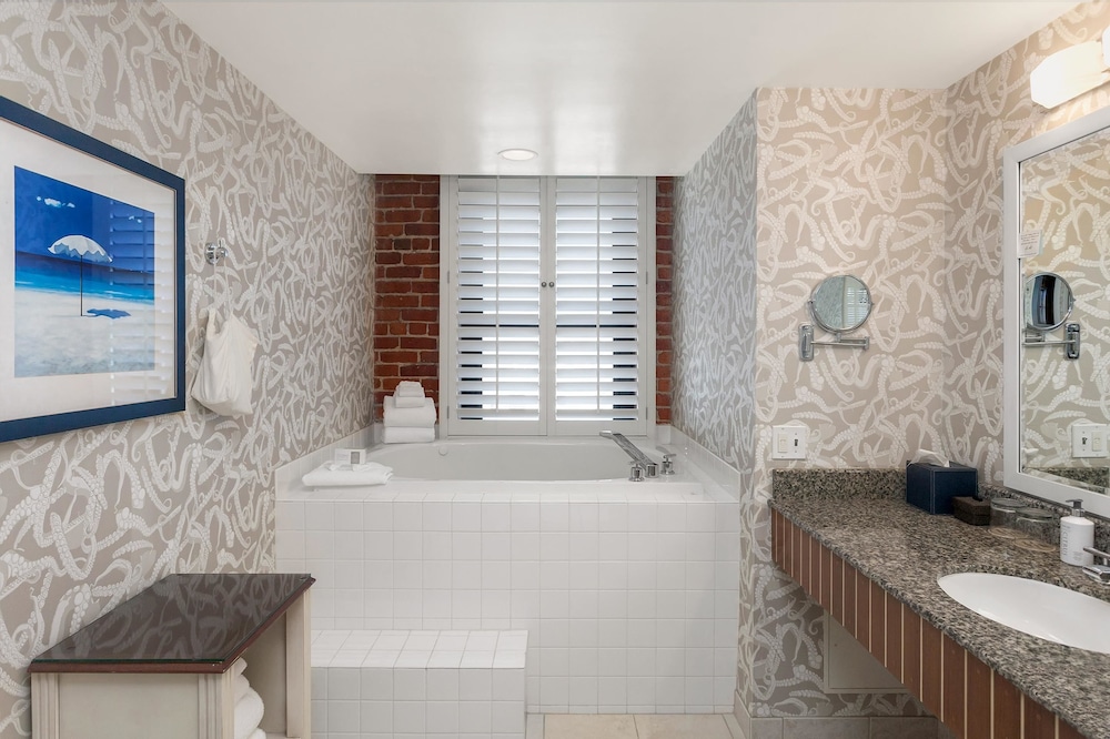 Suite (Argonaut Golden Gate)