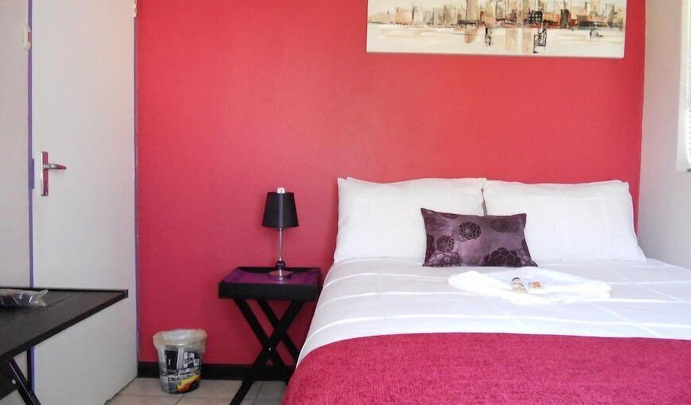 Double Room (Lazare) photo 1